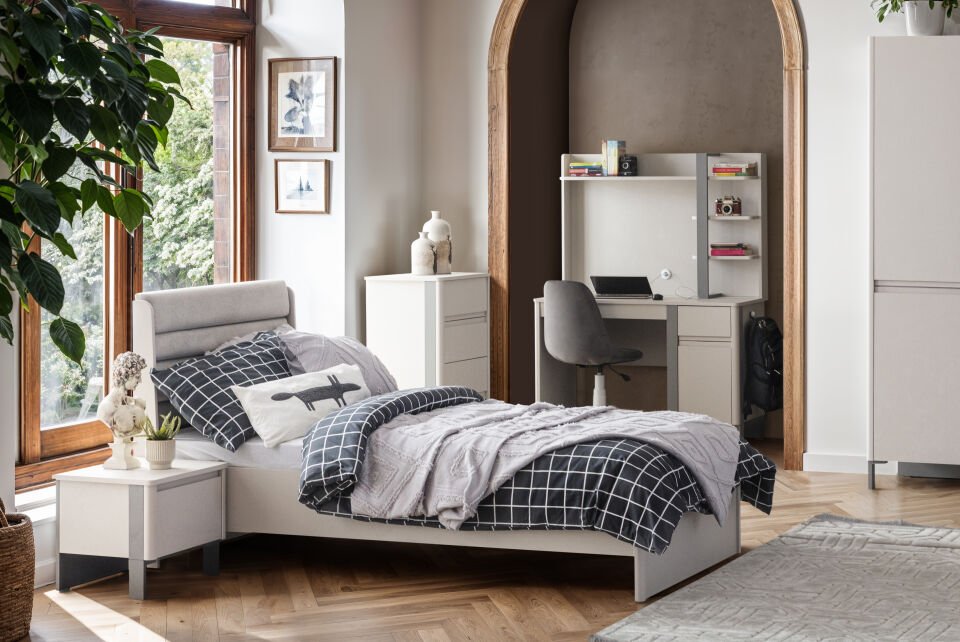 COMFORT 3 KAPILI DOLAP+ÇALIŞMA MASASI+100*200 KARYOLA