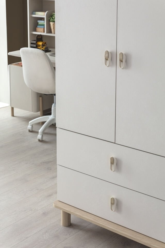 MARVEN 3 KAPILI DOLAP AHŞAP KAPAKLI+ÇALIŞMA MASASI+100*200 KARYOLA