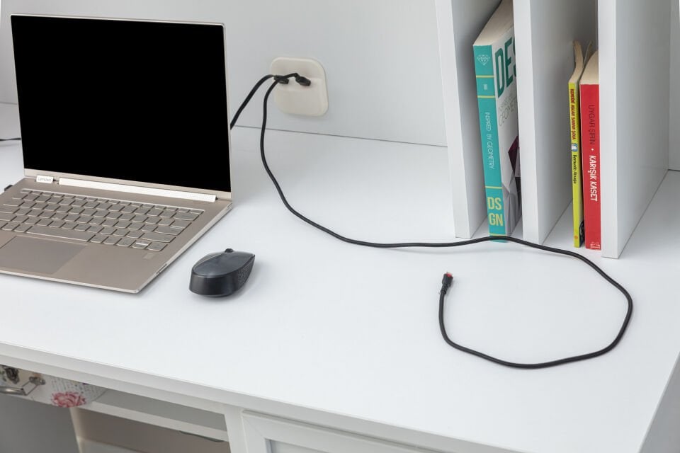 ROYAL 3 KAPILI DOLAP+ÇALIŞMA MASASI+100*200 KARYOLA