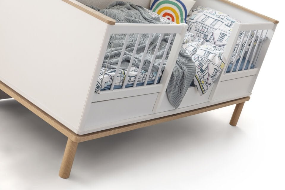 GRAY 3 KAPILI DOLAP + ŞİFONYER + YENİ 90*190 MONTESSORI KARYOLA